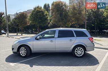 Універсал Opel Astra 2009 в 