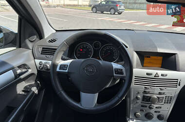 Універсал Opel Astra 2009 в 