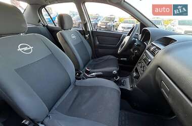 Седан Opel Astra 2008 в 