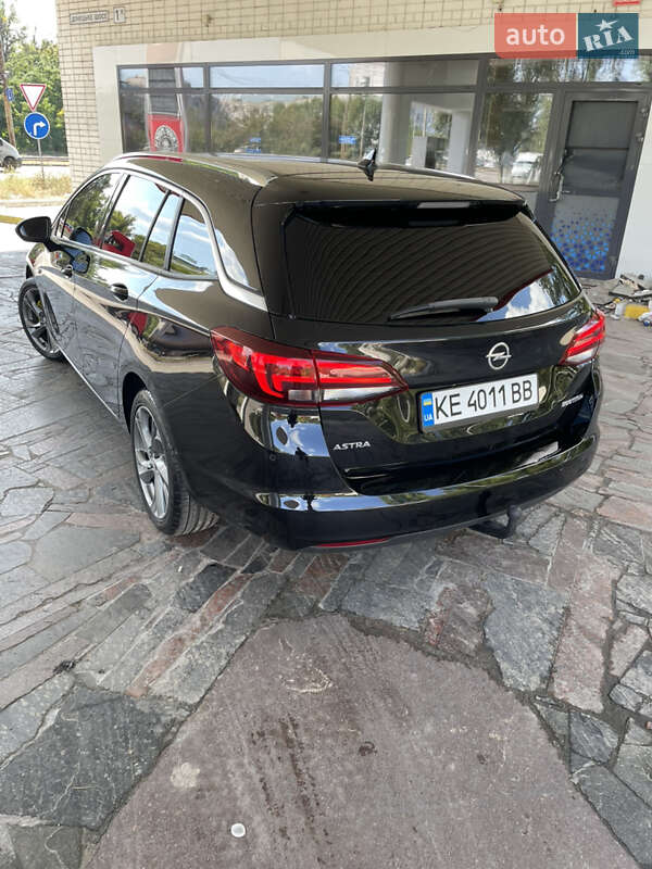 Универсал Opel Astra 2019 в Днепре