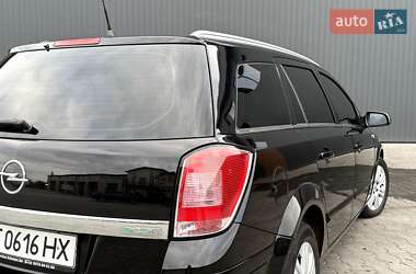 Универсал Opel Astra 2009 в 