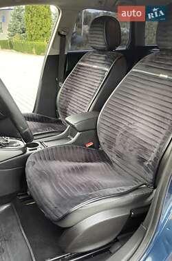 Универсал Opel Astra 2011 в 
