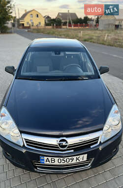 Седан Opel Astra 2008 в 