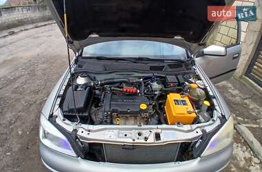 Седан Opel Astra 2007 в 