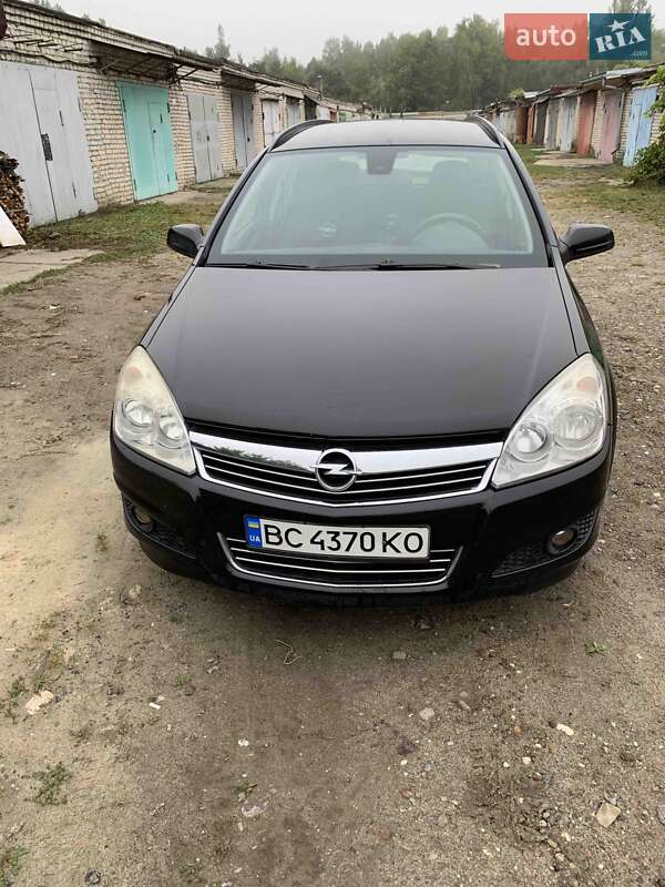 Универсал Opel Astra 2007 в Львове