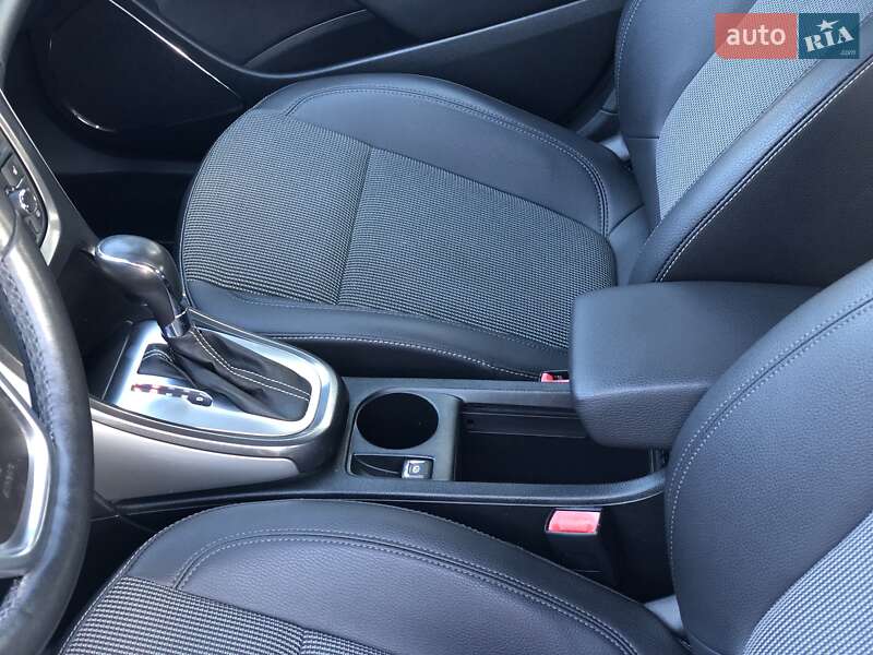 Хэтчбек Opel Astra 2011 в Львове