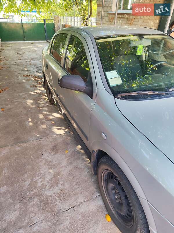 Седан Opel Astra 2008 в Кропивницком