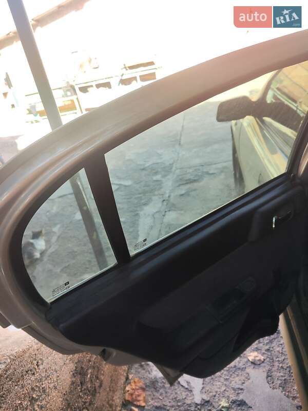 Седан Opel Astra 2008 в Кропивницком