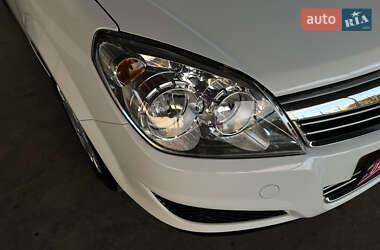 Универсал Opel Astra 2007 в 