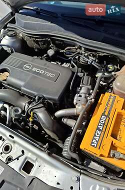 Универсал Opel Astra 2009 в 