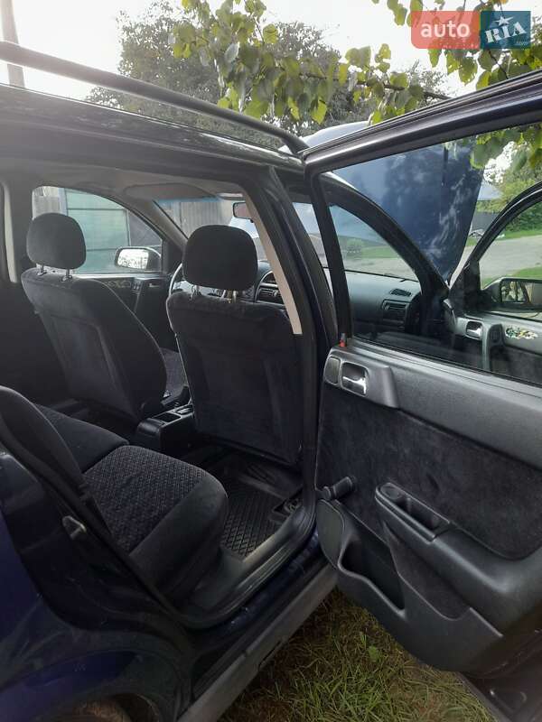 Универсал Opel Astra 2001 в Вышгороде