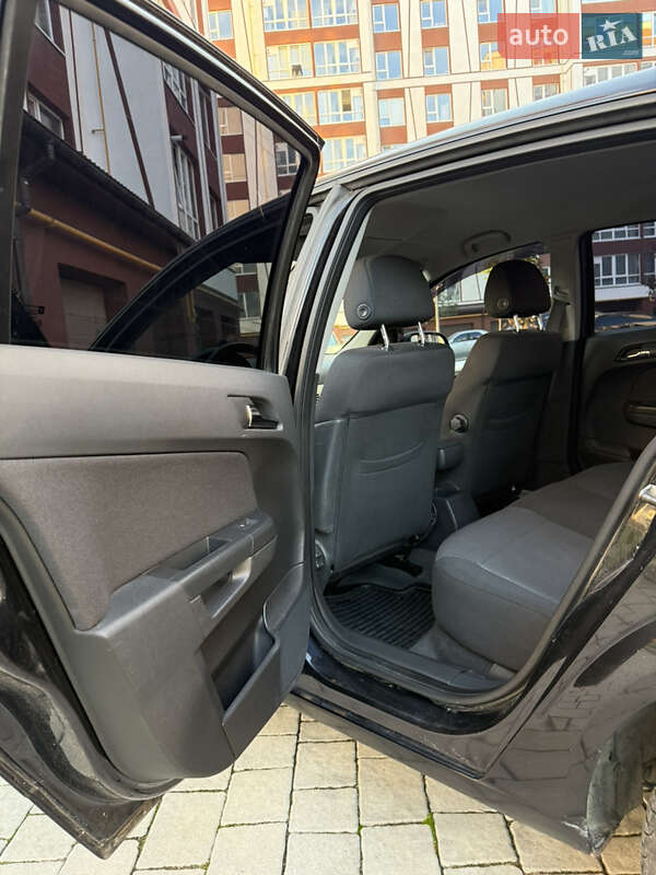 Хэтчбек Opel Astra 2009 в Ивано-Франковске