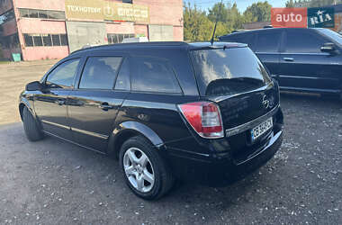 Универсал Opel Astra 2007 в 