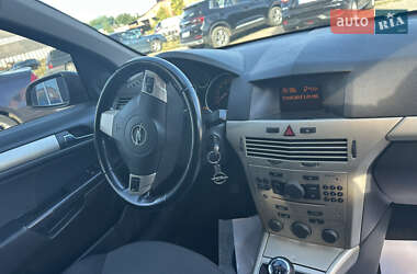 Универсал Opel Astra 2007 в 