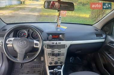 Универсал Opel Astra 2007 в 