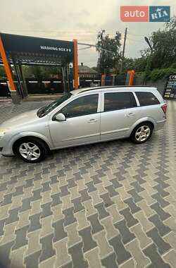 Универсал Opel Astra 2008 в 