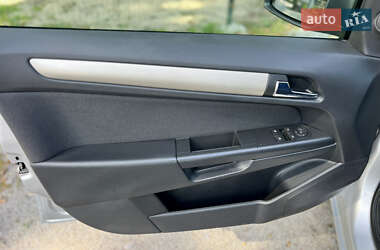 Универсал Opel Astra 2008 в 