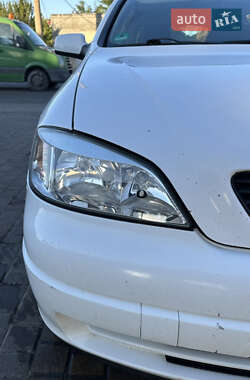 Універсал Opel Astra 2004 в 