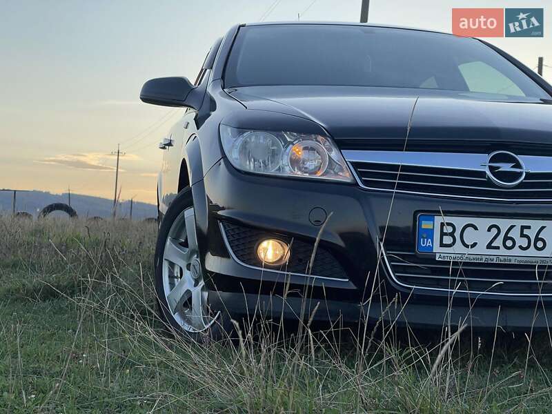 Opel Astra 2008