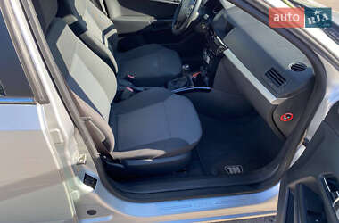 Универсал Opel Astra 2010 в 