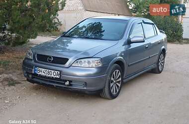 Седан Opel Astra 2006 в Новій Одесі