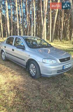 Седан Opel Astra 2005 в 