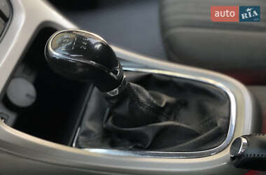 Универсал Opel Astra 2011 в 