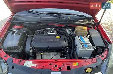 Купе Opel Astra 2008 в Львове