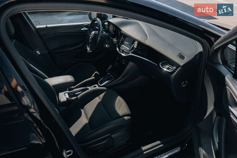 Универсал Opel Astra 2018 в Киеве фото 18 Универсал Opel Astra 2018 в Киеве