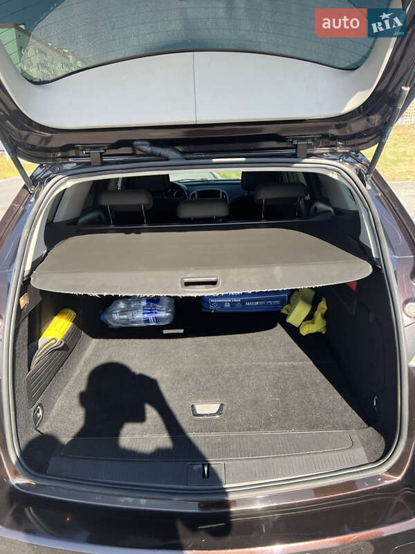 Универсал Opel Astra 2011 в Виннице