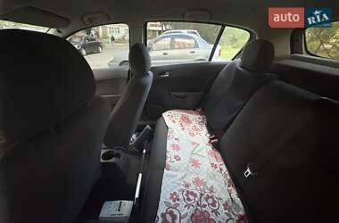 Хэтчбек Opel Astra 2008 в 