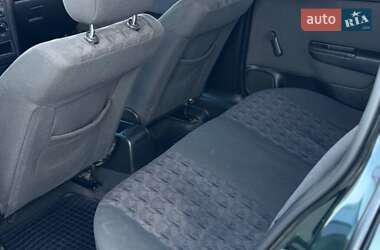 Седан Opel Astra 2002 в 