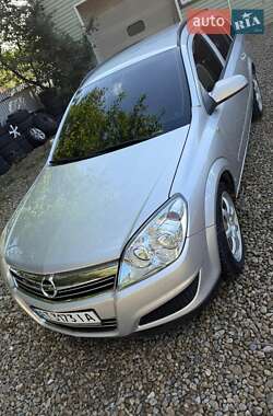 Универсал Opel Astra 2007 в 