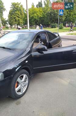Купе Opel Astra 2001 в 