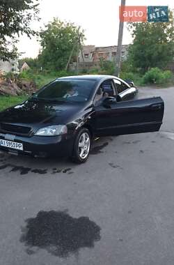 Купе Opel Astra 2001 в 