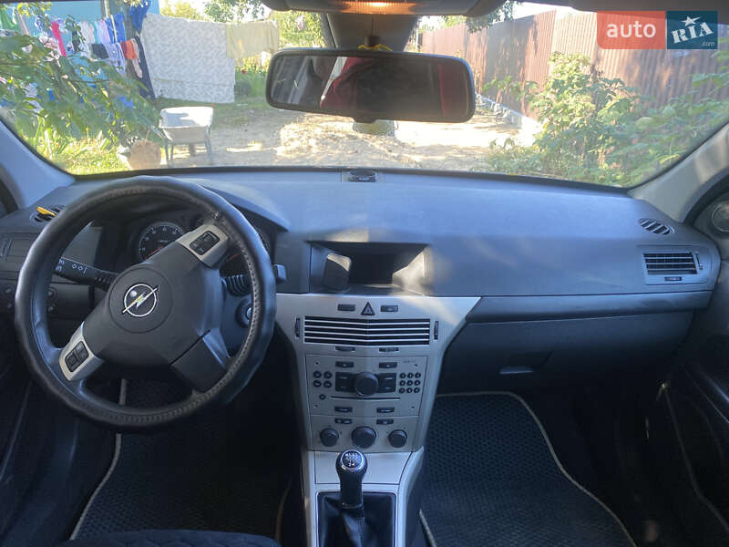 Универсал Opel Astra 2008 в Хмельницком