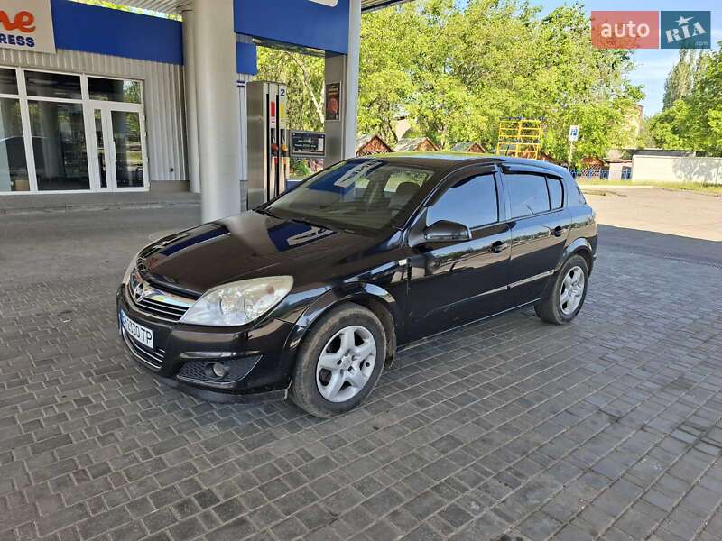 Хэтчбек Opel Astra 2008 в Николаеве
