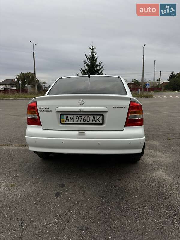 Седан Opel Astra 2007 в Бердичеве
