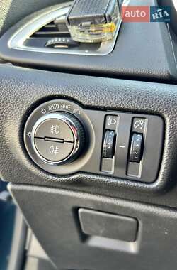 Универсал Opel Astra 2014 в 