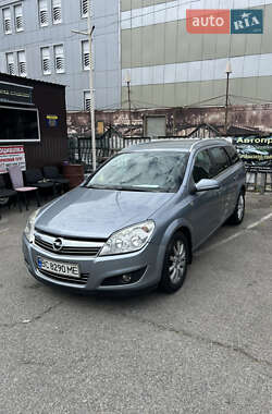 Универсал Opel Astra 2007 в 