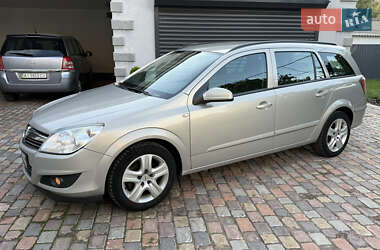 Универсал Opel Astra 2009 в 