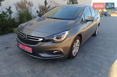 Универсал Opel Astra 2018 в 