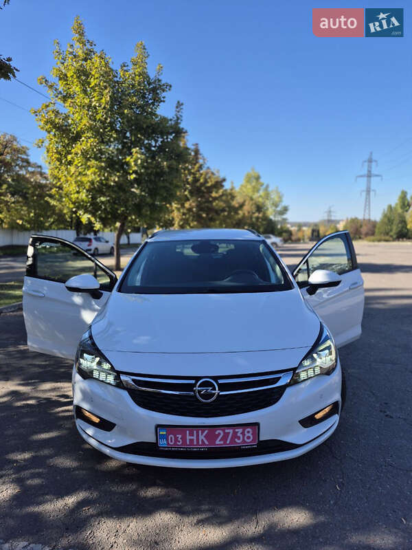Универсал Opel Astra 2016 в Кривом Роге