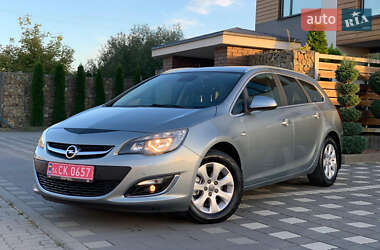 Універсал Opel Astra 2015 в Стрию