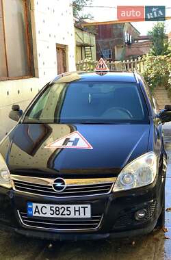 Универсал Opel Astra 2007 в Луцке