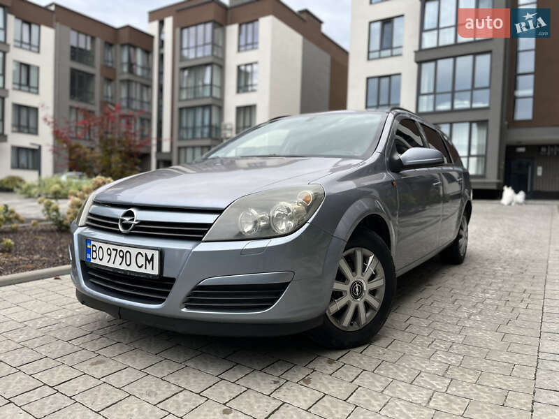 Универсал Opel Astra 2004 в Львове