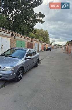 Седан Opel Astra 2008 в Черкасах