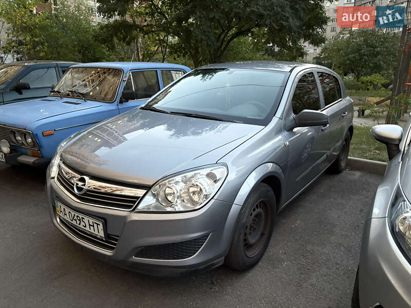 Opel Astra 2008 Opel Astra 2008