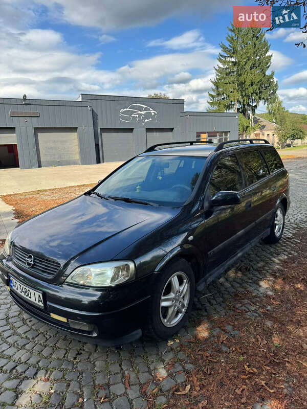 Универсал Opel Astra 2000 в Тячеве