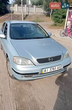 Седан Opel Astra 2004 в Василькове